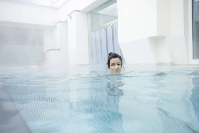 Imagen de la piscina del Hotel Apres Post. Foto 15