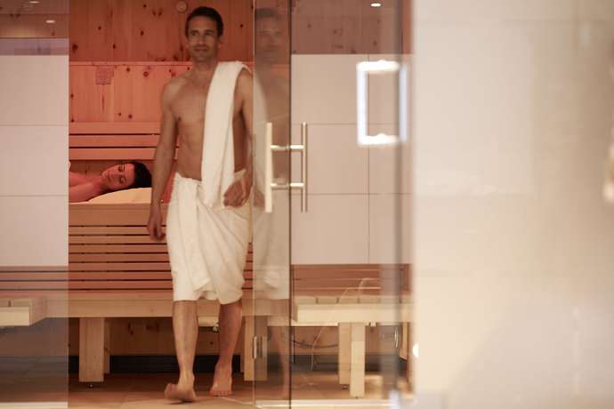 Imagen de la piscina del Hotel Apres Post. Foto 17