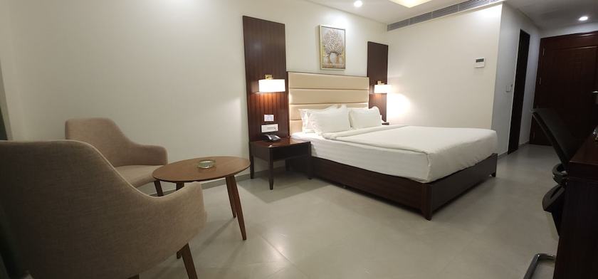 Imagen de la habitación del Hotel Apricot Motera. Foto 6