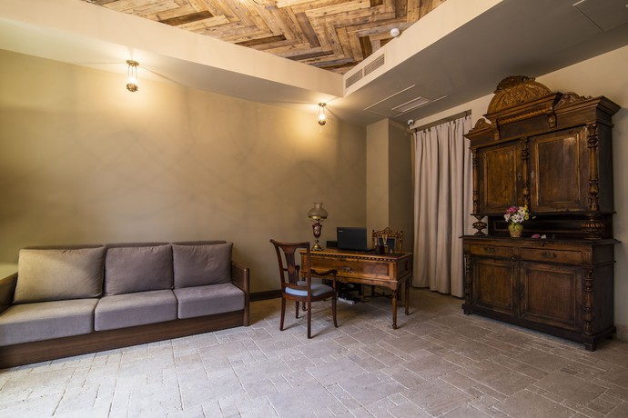 Imagen de los interiores del Hotel Apricot Yerevan. Foto 20