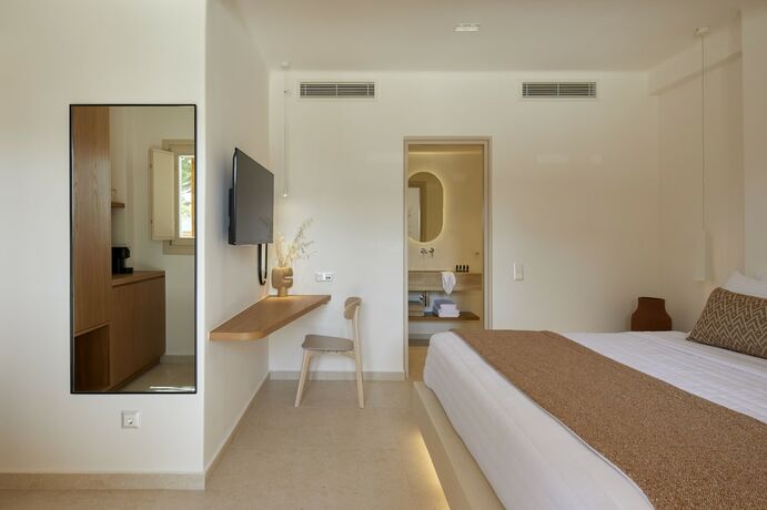 Imagen de la habitación del Hotel Apricus Suites. Foto 15