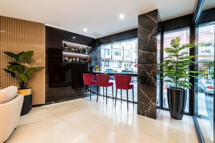 Imagen de los interiores del Hotel Aprilis Deluxe. Foto 16