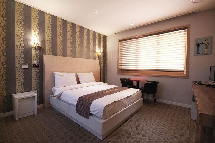 Imagen de la habitación del Hotel Apsan Business. Foto 5