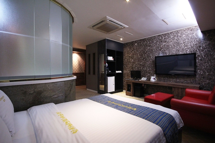 Imagen de la habitación del Hotel Apsan Business. Foto 7