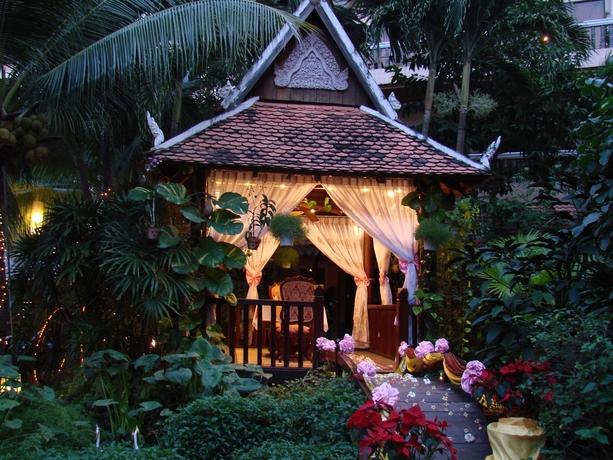 Imagen de los exteriores del Hotel Apsara Angkor Resort and Conference. Foto 11