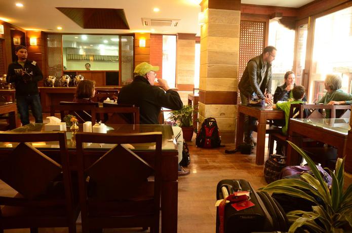 Imagen del bar/restaurante del Hotel Apsara Boutique. Foto 4