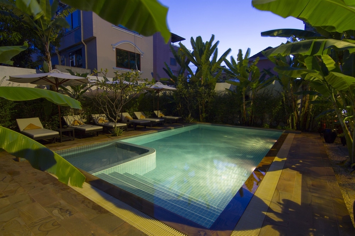 Imagen de la piscina del Hotel Apsara Centrepole. Foto 16