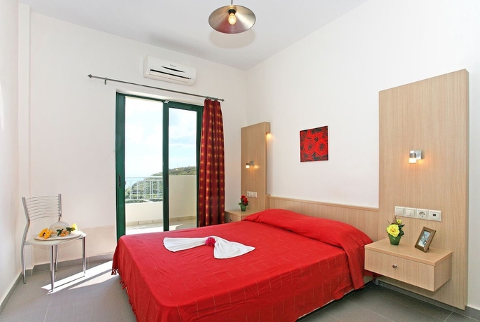 Imagen de la habitación del Hotel Aptera Paradise. Foto 3