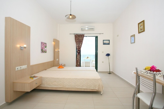 Imagen de la habitación del Hotel Aptera Paradise. Foto 6