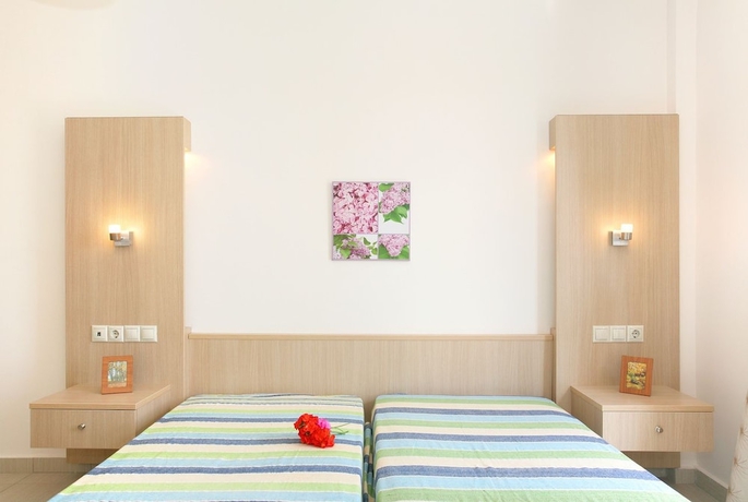 Imagen de la habitación del Hotel Aptera Paradise. Foto 11