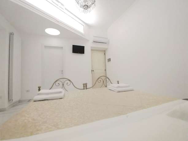 Imagen de la habitación del Hotel Apulia 70 Holidays. Foto 2