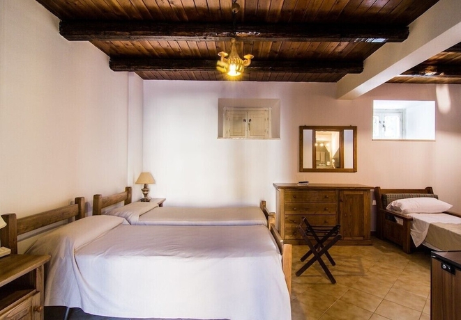 Imagen de la habitación del Hotel Apulia Borgo Torre Artale. Foto 3
