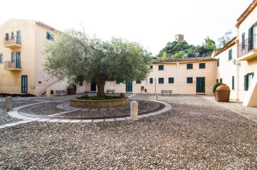 Imagen general del Hotel Apulia Borgo Torre Artale. Foto 5