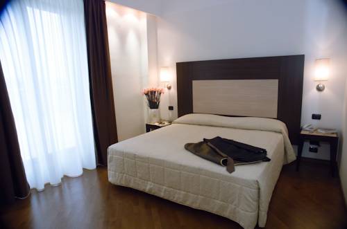 Imagen de la habitación del Hotel Apulia Lucera. Foto 8