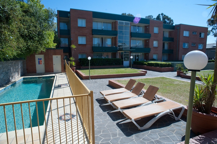 Imagen de la piscina del Hotel Apx Parramatta. Foto 12