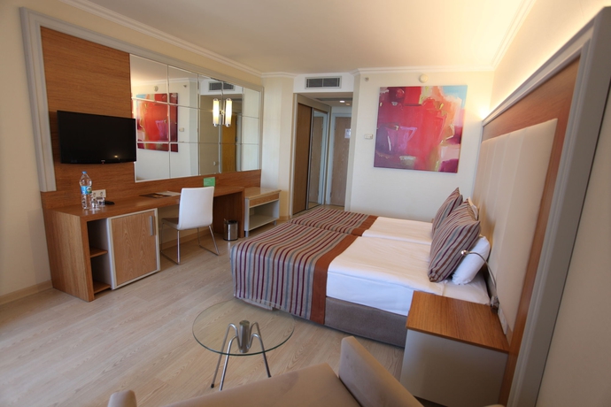 Imagen de la habitación del Hotel Aqi Pegasos Resort - All Inclusive. Foto 10