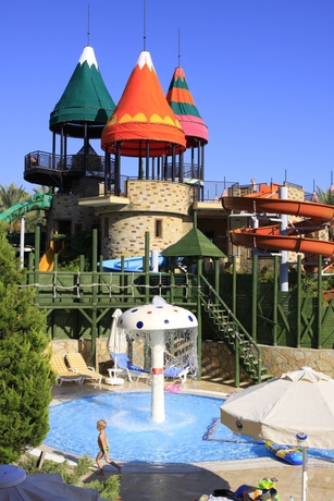 Imagen de la piscina del Hotel Aqi Pegasos Royal - All Inclusive. Foto 8