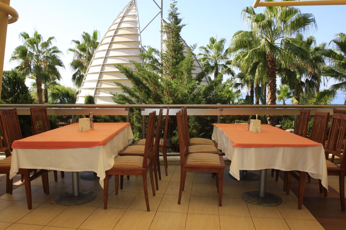 Imagen del bar/restaurante del Hotel Aqi Pegasos Royal - All Inclusive. Foto 5