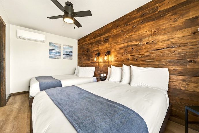 Imagen de la habitación del Hotel Aqua Aire Inn and Suites. Foto 3