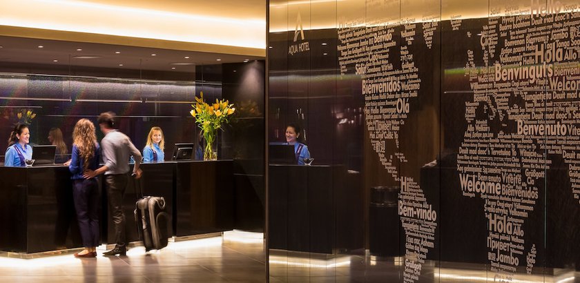 Imagen de los interiores del Hotel Aqua Aquamarina. Foto 19