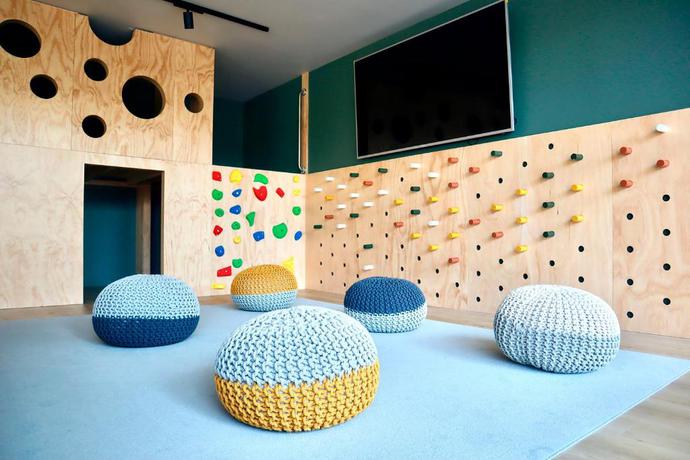 Imagen de los interiores del Hotel Aqua Atzavara and Spa. Foto 9