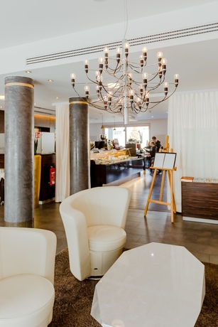 Imagen de los interiores del Hotel Aqua Aurelia Suitenhotel An Den Thermen. Foto 19