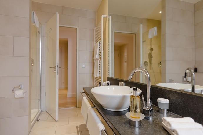 Imagen de la habitación del Hotel Aqua Aurelia Suitenhotel An Den Thermen. Foto 12