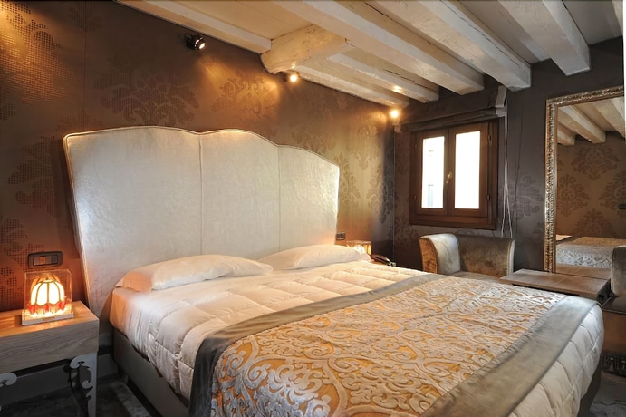 Imagen de la habitación del Hotel Aqua B. Foto 7