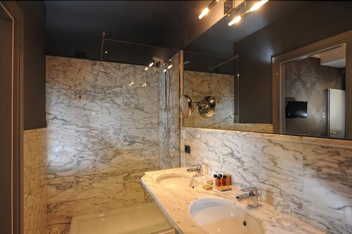 Imagen de la habitación del Hotel Aqua B. Foto 12