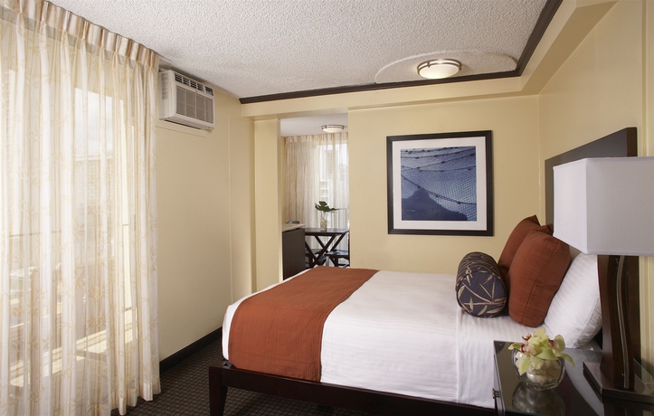 Imagen de la habitación del Hotel Aqua Bamboo Waikiki. Foto 3