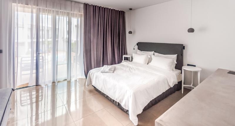 Imagen general del Hotel Aqua Bay. Foto 3