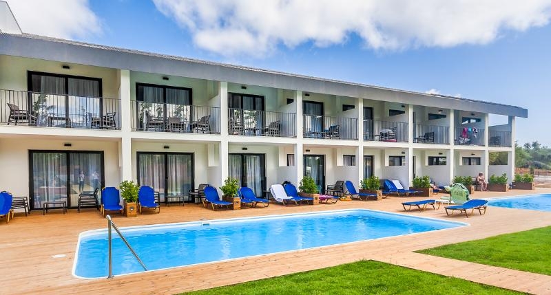 Imagen general del Hotel Aqua Bay. Foto 9