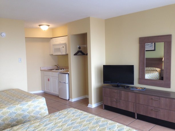 Imagen de la habitación del Hotel Aqua Beach. Foto 5