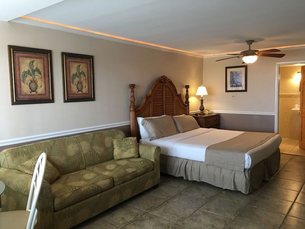 Imagen de la habitación del Hotel Aqua Beach. Foto 9