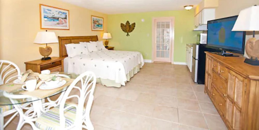 Imagen de la habitación del Hotel Aqua Beach. Foto 18