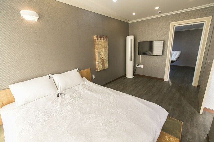 Imagen de la habitación del Hotel Aqua Beautique. Foto 23
