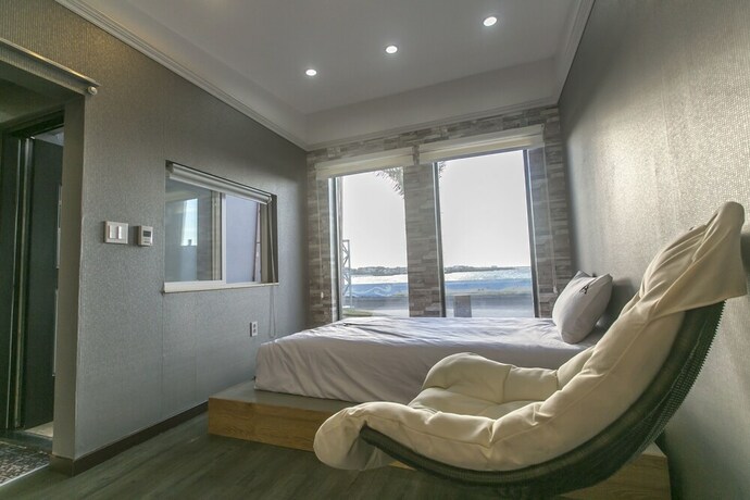 Imagen de la habitación del Hotel Aqua Beautique. Foto 32