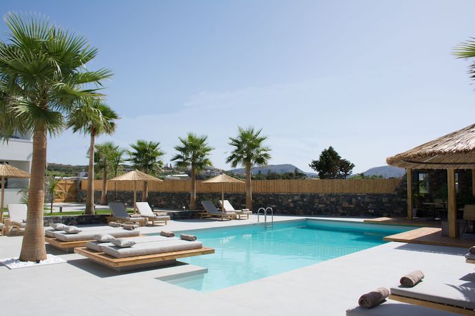 Imagen de la piscina del Hotel Aqua Blu - Adults Only by Checkin. Foto 18