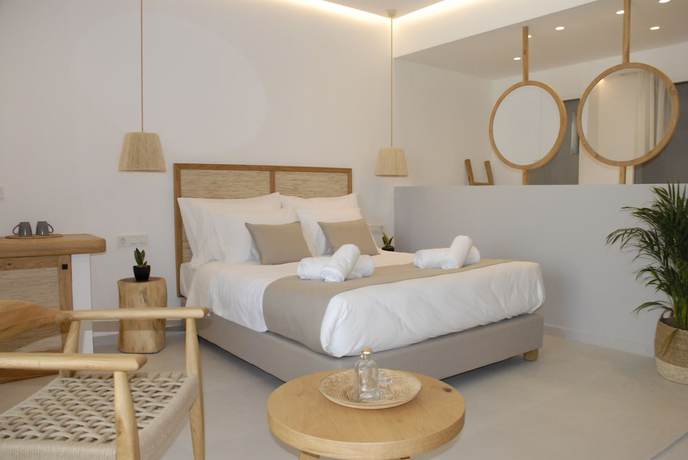 Imagen de la habitación del Hotel Aqua Blu - Adults Only by Checkin. Foto 14