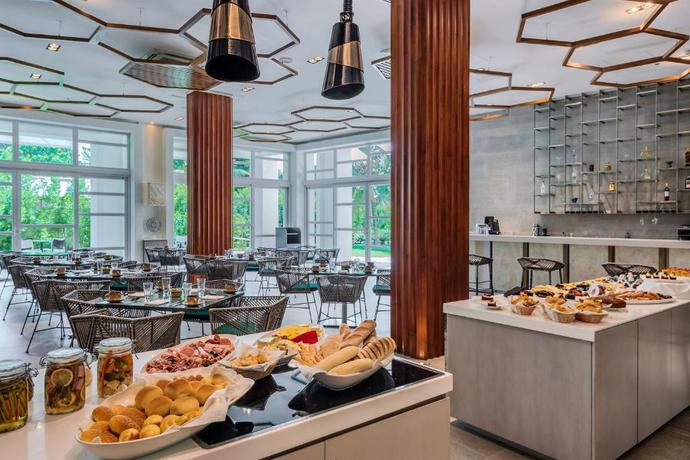 Imagen general del Hotel Aqua Boracay. Foto 6