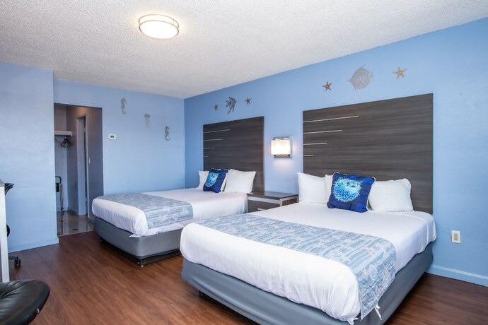 Imagen general del Hotel Aqua Breeze Inn. Foto 1