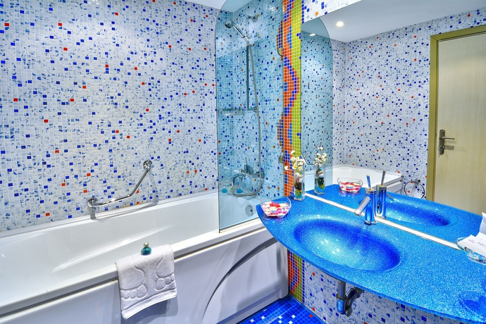 Imagen de la habitación del Hotel Aqua Burgas. Foto 4