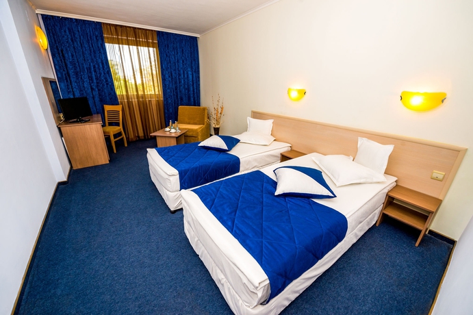 Imagen de la habitación del Hotel Aqua Burgas. Foto 10