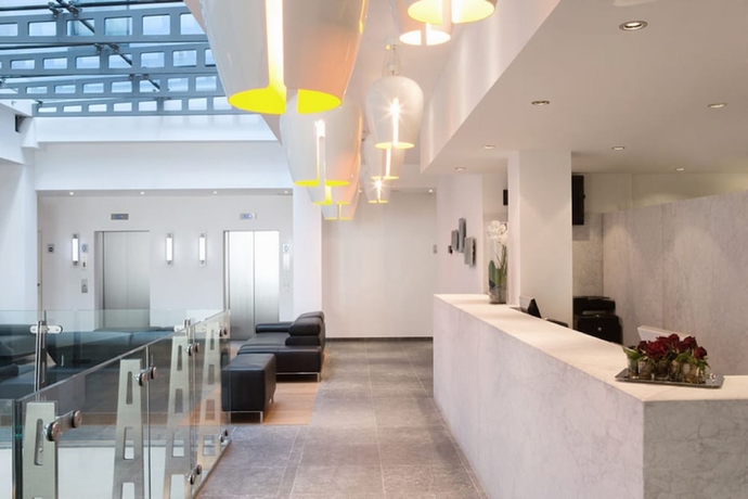 Imagen de los interiores del Hotel Aqua By Happyculture. Foto 14