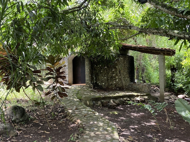 Imagen de la piscina del Hotel Aqua Ceiba. Foto 19