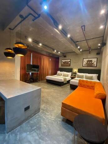 Imagen general del Hotel Aqua Frontier and Restaurant. Foto 2