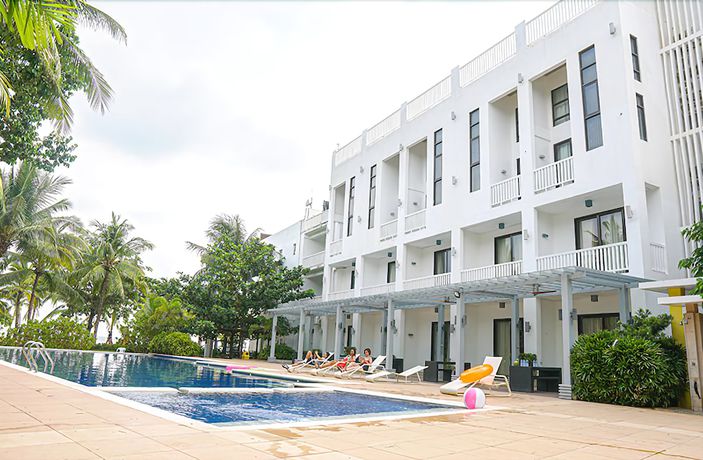 Imagen de la piscina del Hotel Aqua Fun. Foto 18
