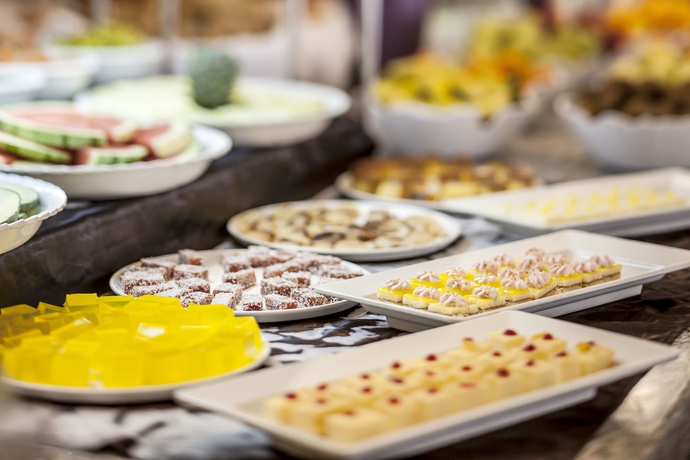 Imagen del bar/restaurante del Hotel Aqua Hotel Bertran Park. Foto 3