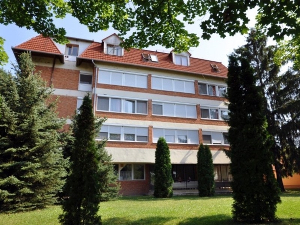 Imagen general del Hotel Aqua Hotel, GYULA. Foto 1