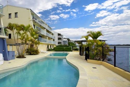 Imagen general del Hotel Aqua Linea. Foto 10